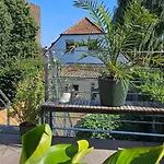 Urlauben Mit Genuss Im Foodieversum, Sonnenterasse Mit Flussblick, Privatkoechin-verpflegung Moeglich ريز